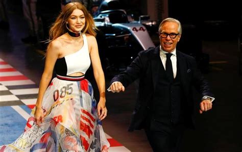 tommy hilfiger falsa acusacion|More.